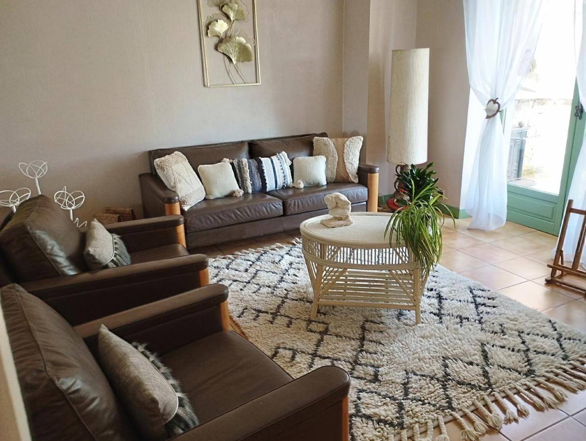 Holiday home Au Nid D'hirondelles